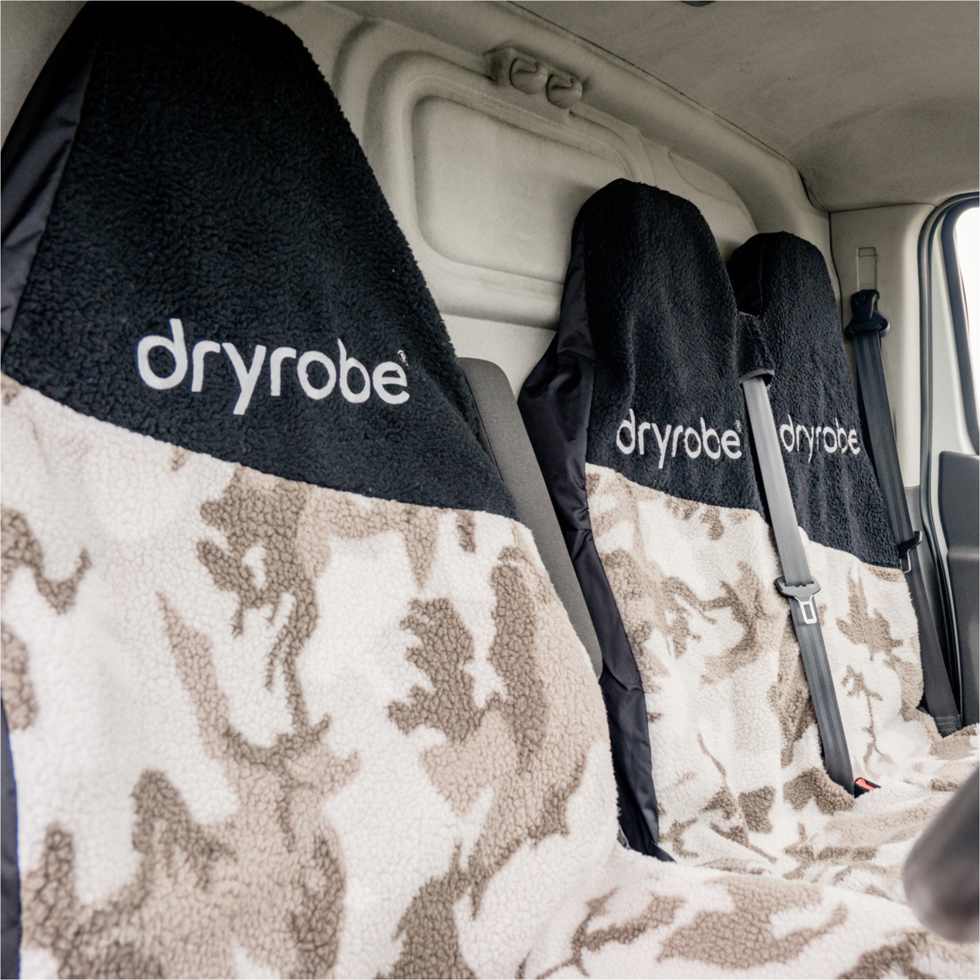 2026 Dryrobe Double Car Seat Cover DRDCSC - Sand Camo / Black